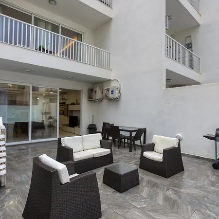 Large, Fully Equipped Maisonette With Private Pool By 360 Estates * Santa Vennera